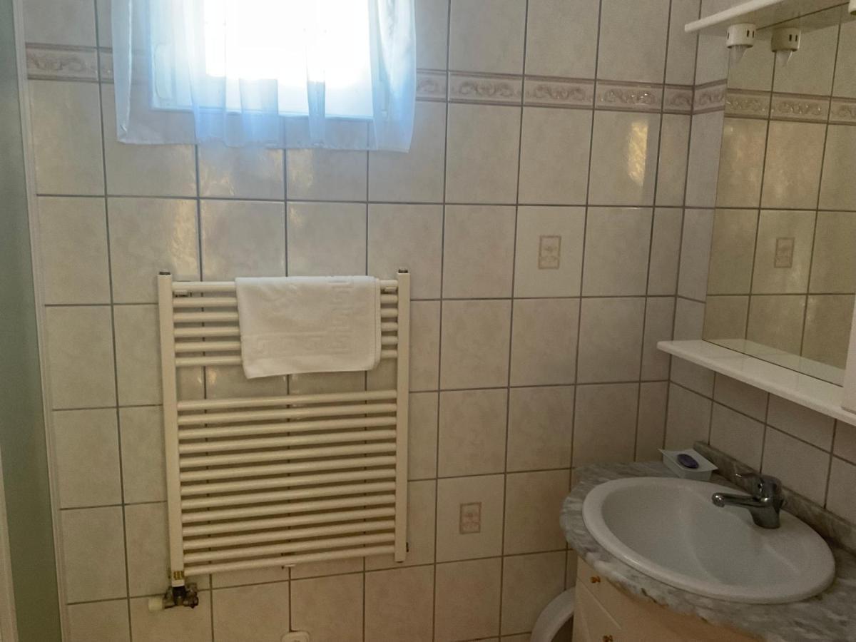 Arany Apartmanhaz Zalagyoengye Zalakaros Luaran gambar